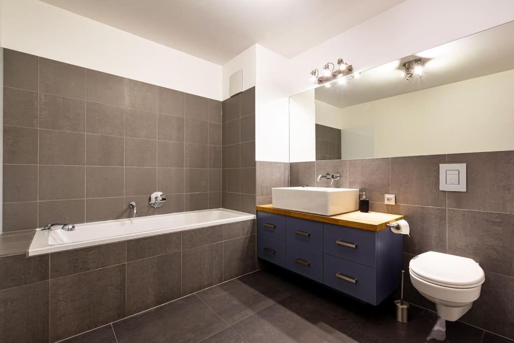 Apartmán Urbannest Szafarnia 7-71 Gdaňsk Exteriér fotografie